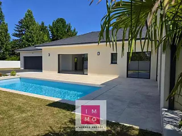 Maison vente à Loubery, Bours