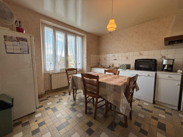 Maison vente à Aubusson, Boussac