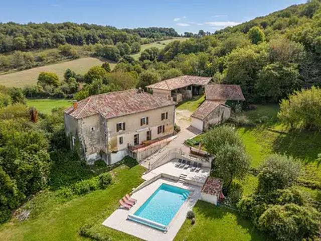 Maison vente à Le Village, Boussan