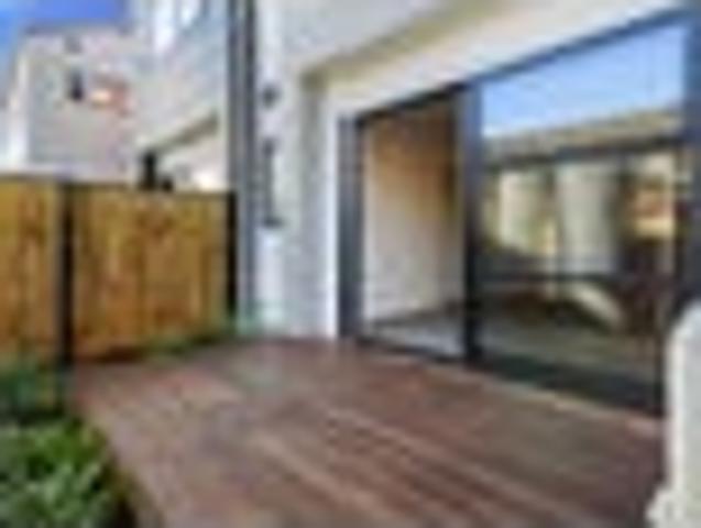 Townhouse for sale in Pauatahanui, Wellington