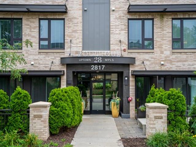 Townhouse for rent in Minneapolis