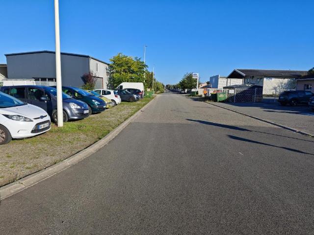 Local Commercial location à Toulouse, Grenade