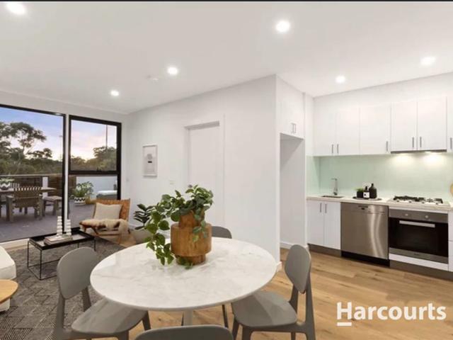 Apartment for rent in Kew East, Melbourne