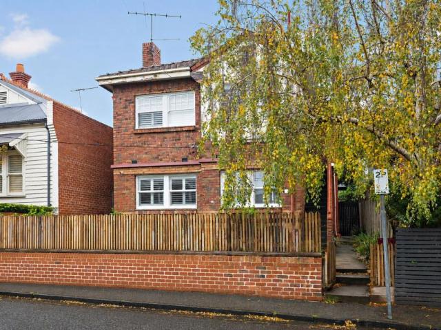 Townhouse for rent in Camerons Creek, Victoria