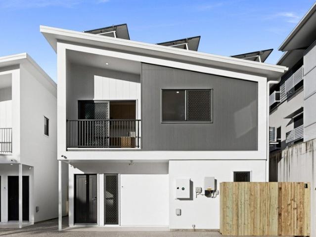 Apartment for rent in Toombul, Queensland