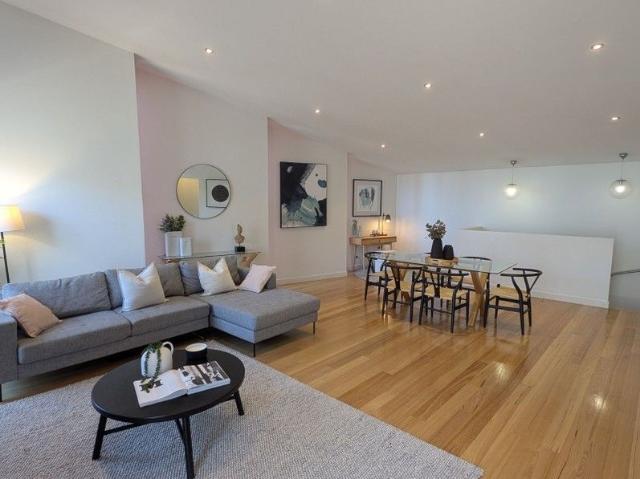 Townhouse for sale in Camerons Creek, Victoria