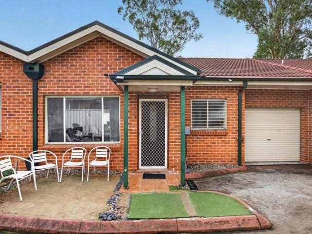 Villa for sale in Sydney, New South Wales