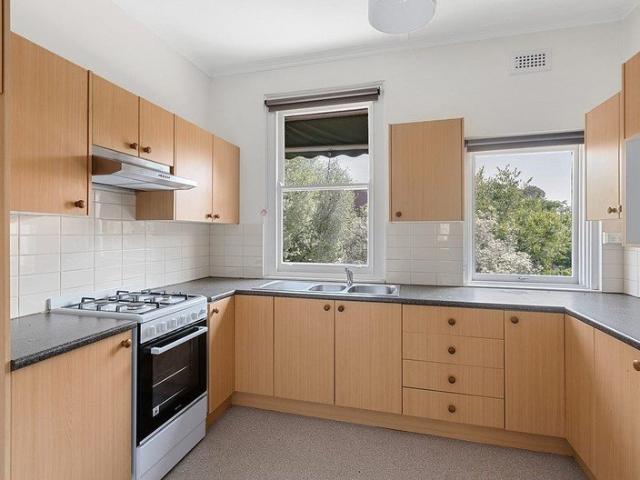 Apartment for rent in Hawthorn East, Melbourne