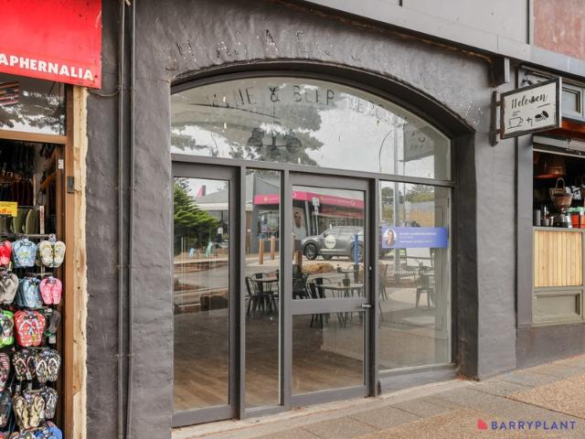 Retail for rent in Cowes, Victoria