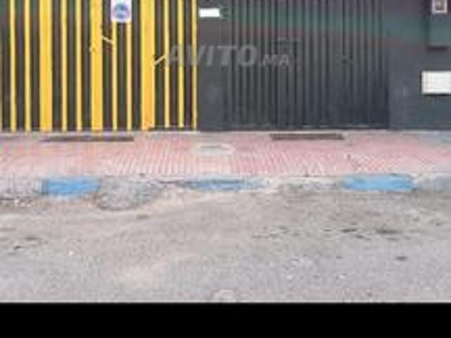 Local commercial vente à Anfa, Gharb-Chrarda-Beni Hssen