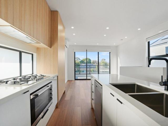 Townhouse for rent in Camerons Creek, Victoria