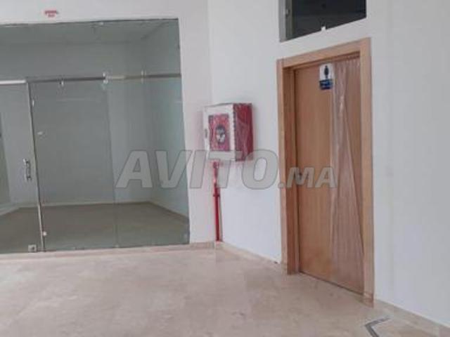 Local commercial location à Salé