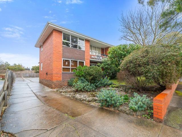 Apartment for sale in Camerons Creek, Victoria