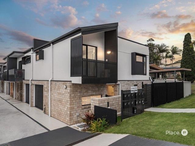 Townhouse for sale in Toombul, Queensland