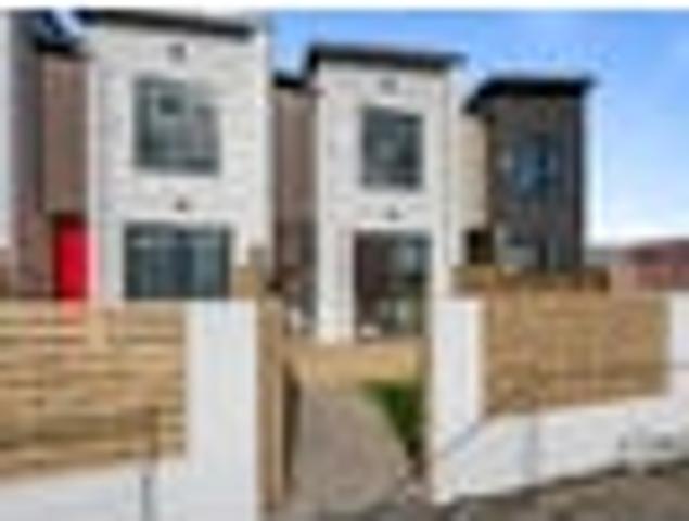 Townhouse for sale in Owhata
