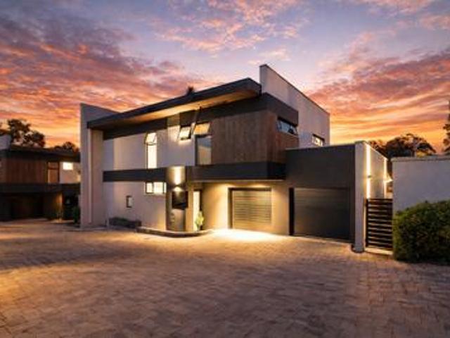 House for sale in Waterkloof, Gauteng