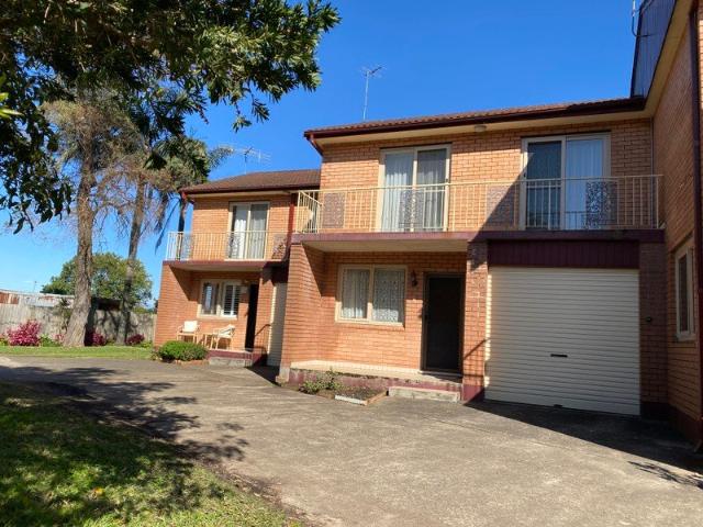 Townhouse for rent in Inner West, Sydney