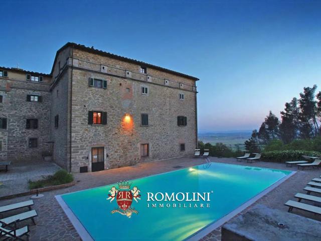 Casa in vendita a Castiglion Fiorentino, Toscana