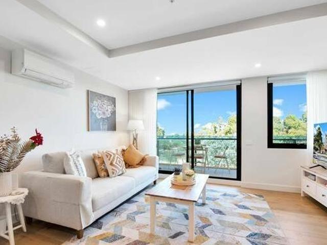 House for sale in Melbourne, City of Melbourne