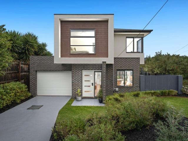 Townhouse for sale in Camerons Creek, Victoria