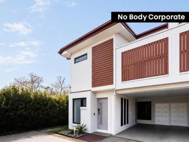 Townhouse for sale in Camerons Creek, Victoria
