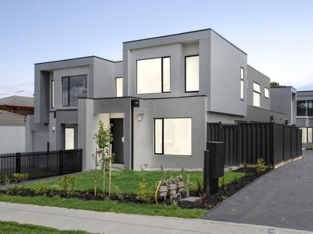 Townhouse for sale in Camerons Creek, Victoria