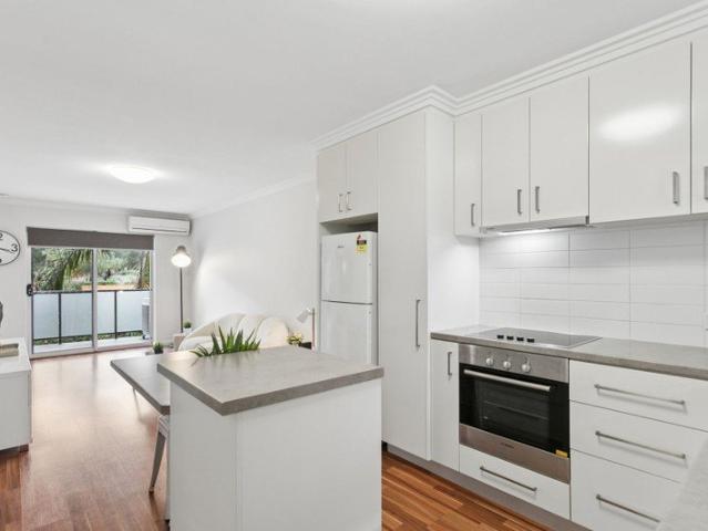 House for rent in Jolimont, Western Australia