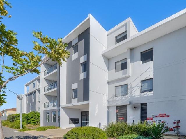 Apartment for sale in Newcastle, Newcastle-Maitland