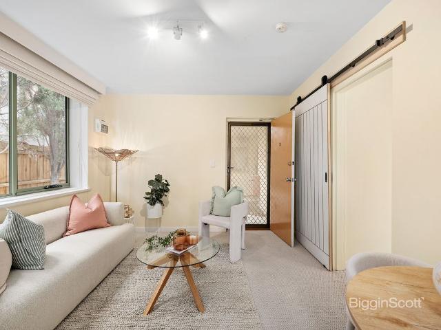 Apartment for sale in City Of Yarra, Camerons Creek