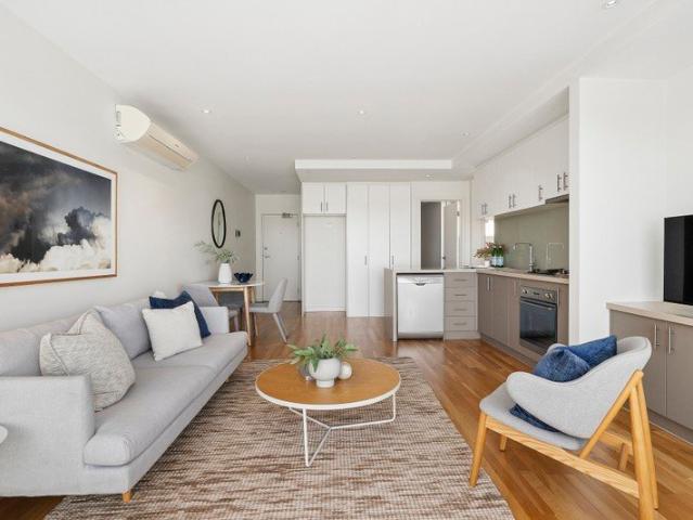 Apartment for sale in Malvern East, Melbourne