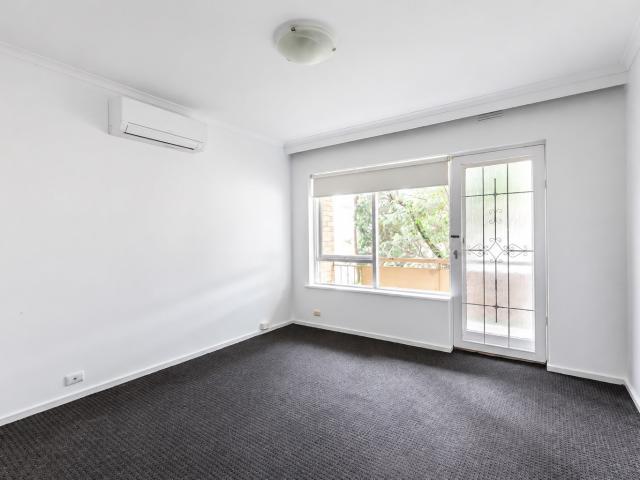 House for rent in Glen Huntly, Melbourne