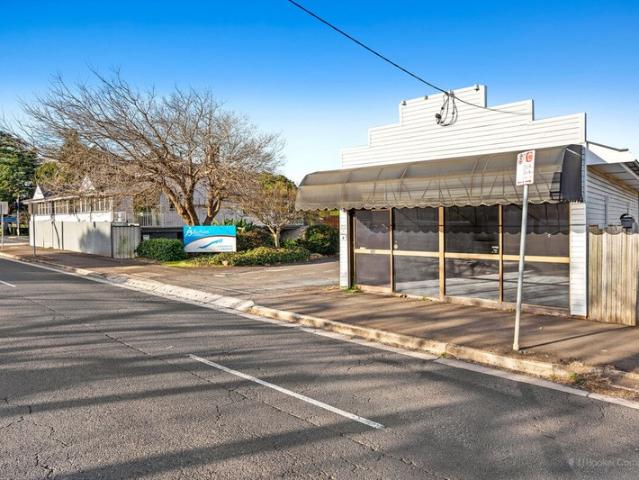 Retail for rent in Newtown, Toowoomba
