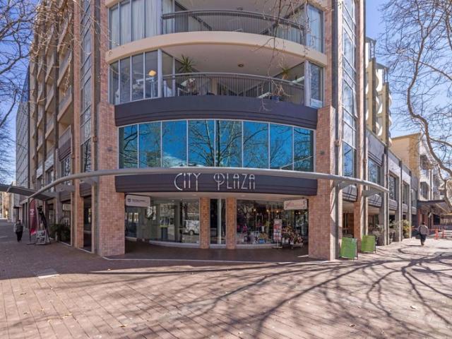 Office for sale in Canberra, Australian Capital Territory