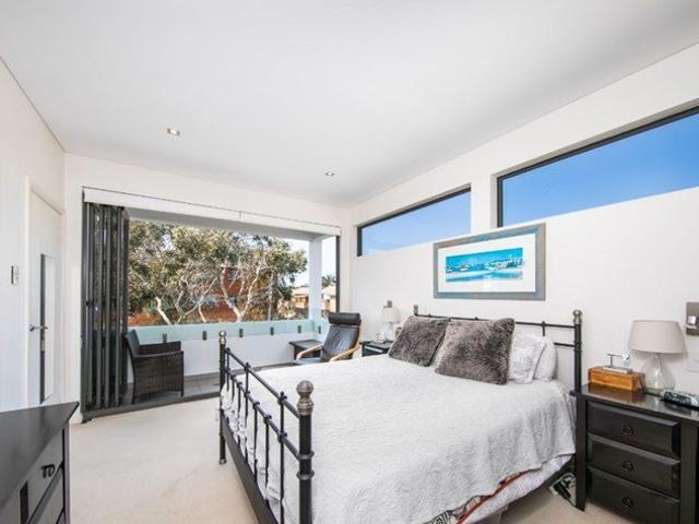 Townhouse for rent in Sydney, New South Wales