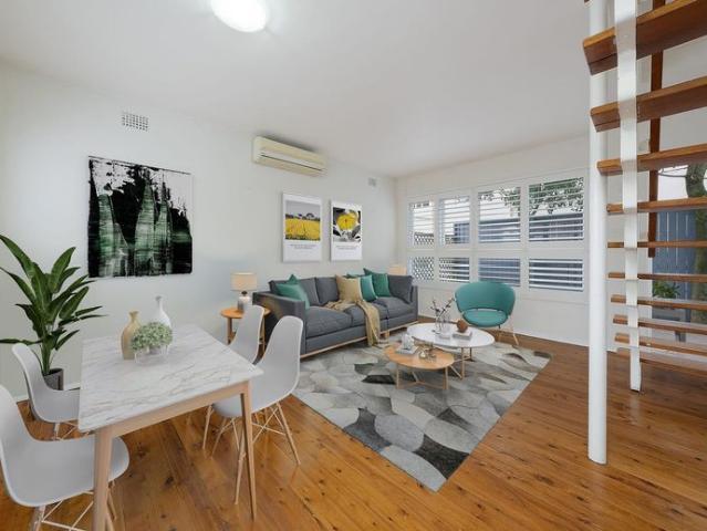 Townhouse for rent in Sydney, New South Wales