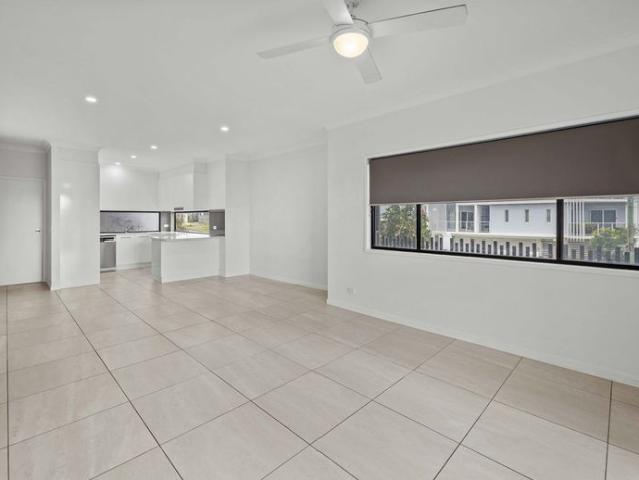 Townhouse for rent in Toombul, Queensland