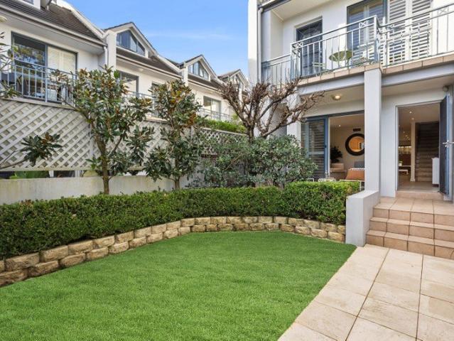 Townhouse for sale in Sydney, New South Wales