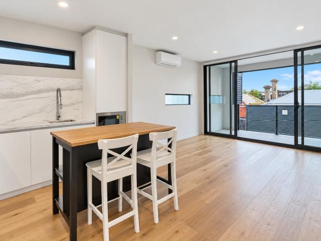 Apartment for rent in Kew, Melbourne
