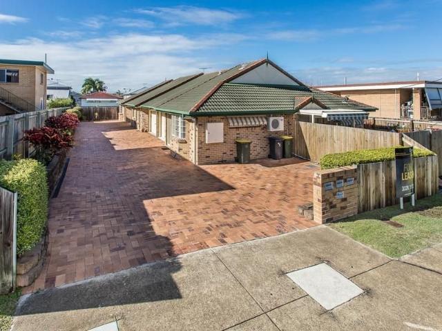 Villa for rent in Toombul, Queensland