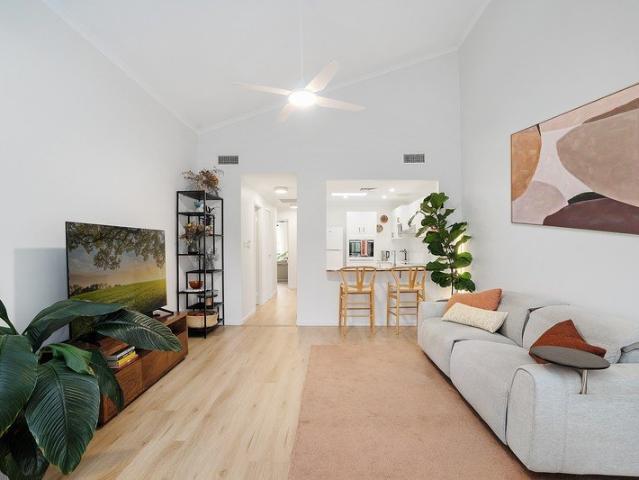 Villa for sale in Sydney, New South Wales