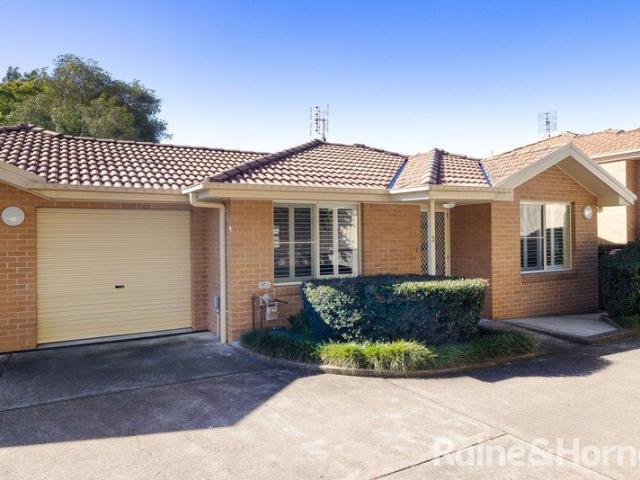 Villa for sale in Ambergate, New South Wales