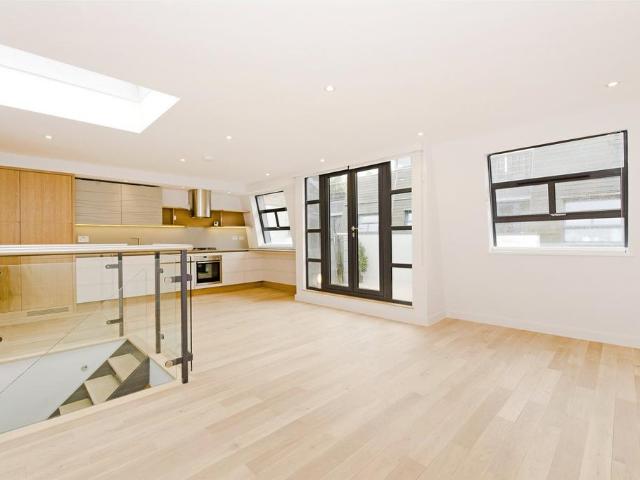 House for rent in Islington, Canonbury