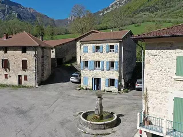 Maison vente à Die, Bouvante