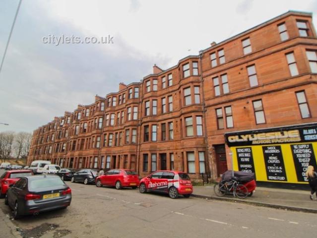 Flat for rent in Yoker, Scotland