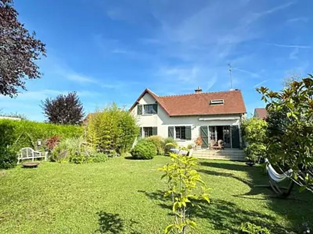 Maison vente à Étampes, Bouville