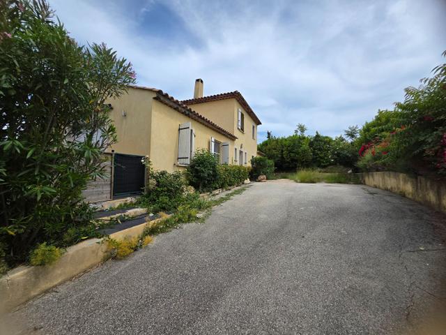 Maison vente à Grasse, Bouyon