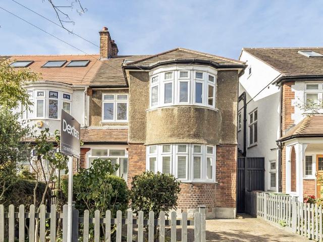 House for rent in London Borough of Lewisham, Greater London