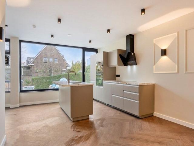 Appartement te huur in Berkel En Rodenrijs, Zuid Holland