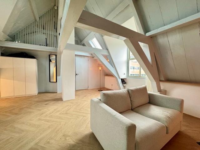 Appartement te huur in Dordrecht, Zuid Holland