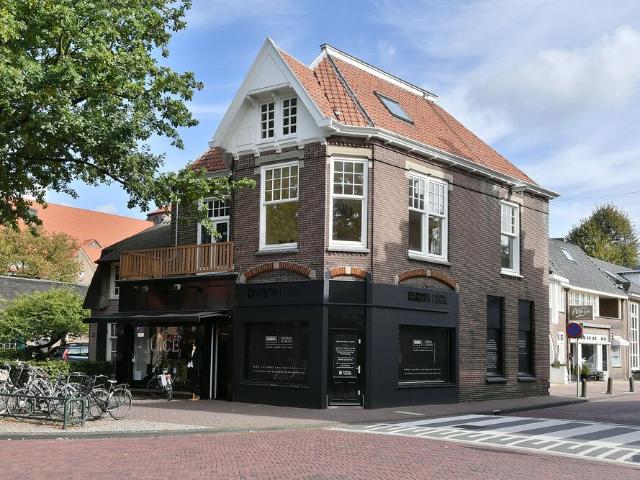 Appartement te huur in Laren, Noord Holland